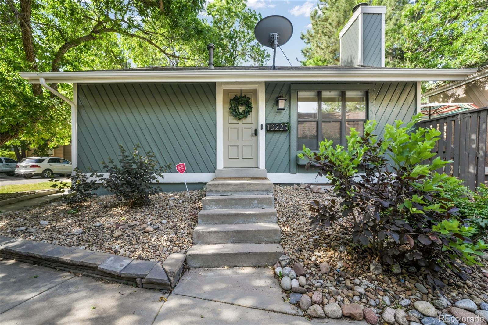 10229 E Peakview Avenue