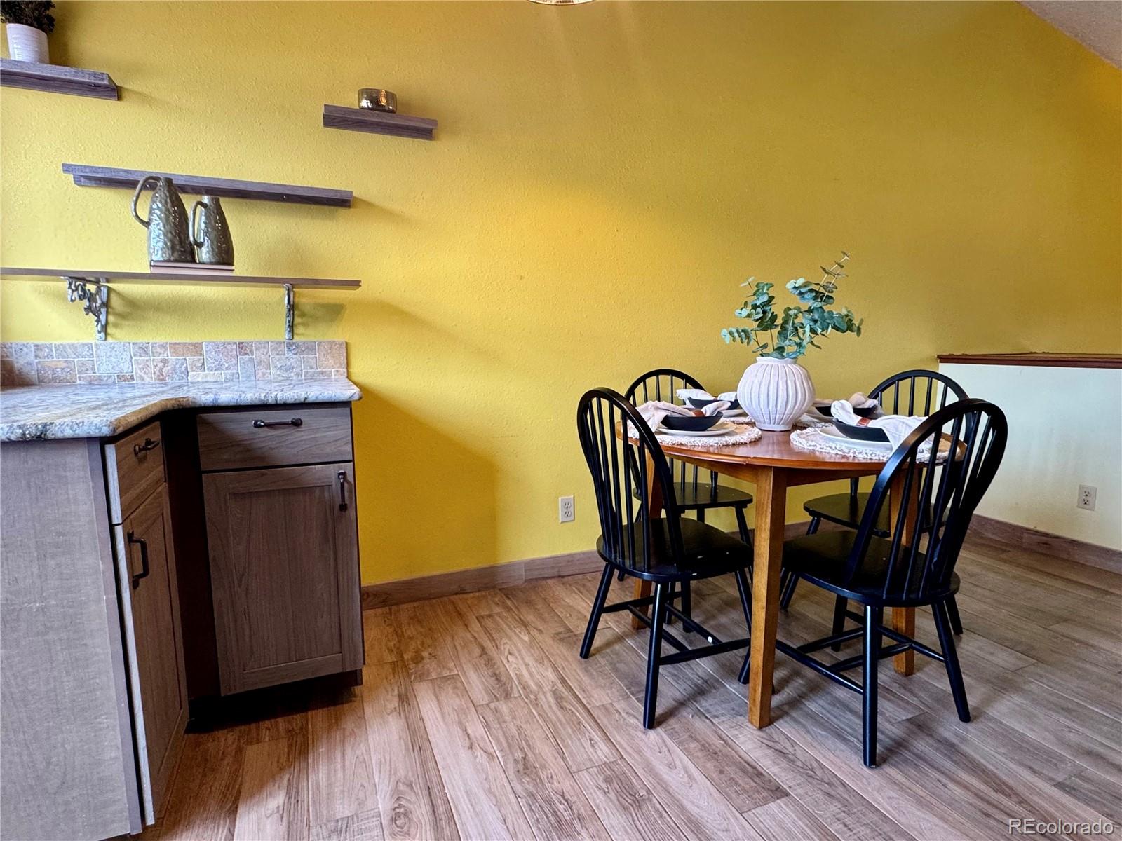 463 N Washington Street