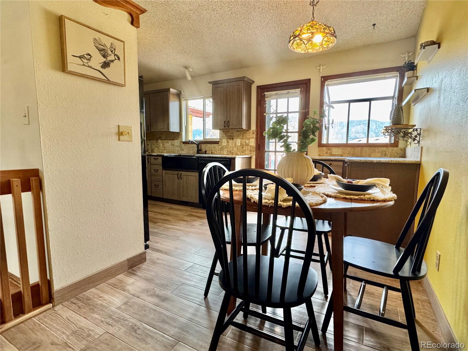 463 N Washington Street