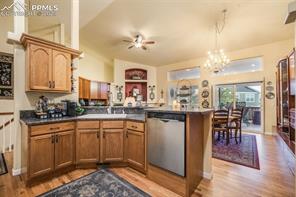 1755 Moorwood Point