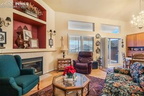 1755 Moorwood Point