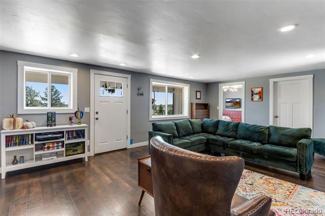 118 Hillside Road