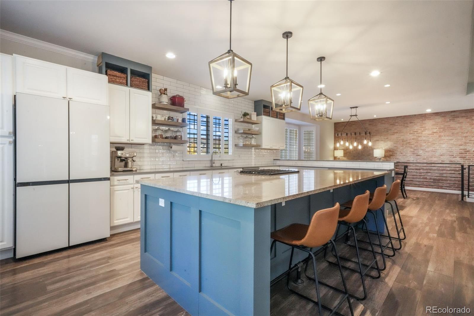 3215 Hollycrest Drive