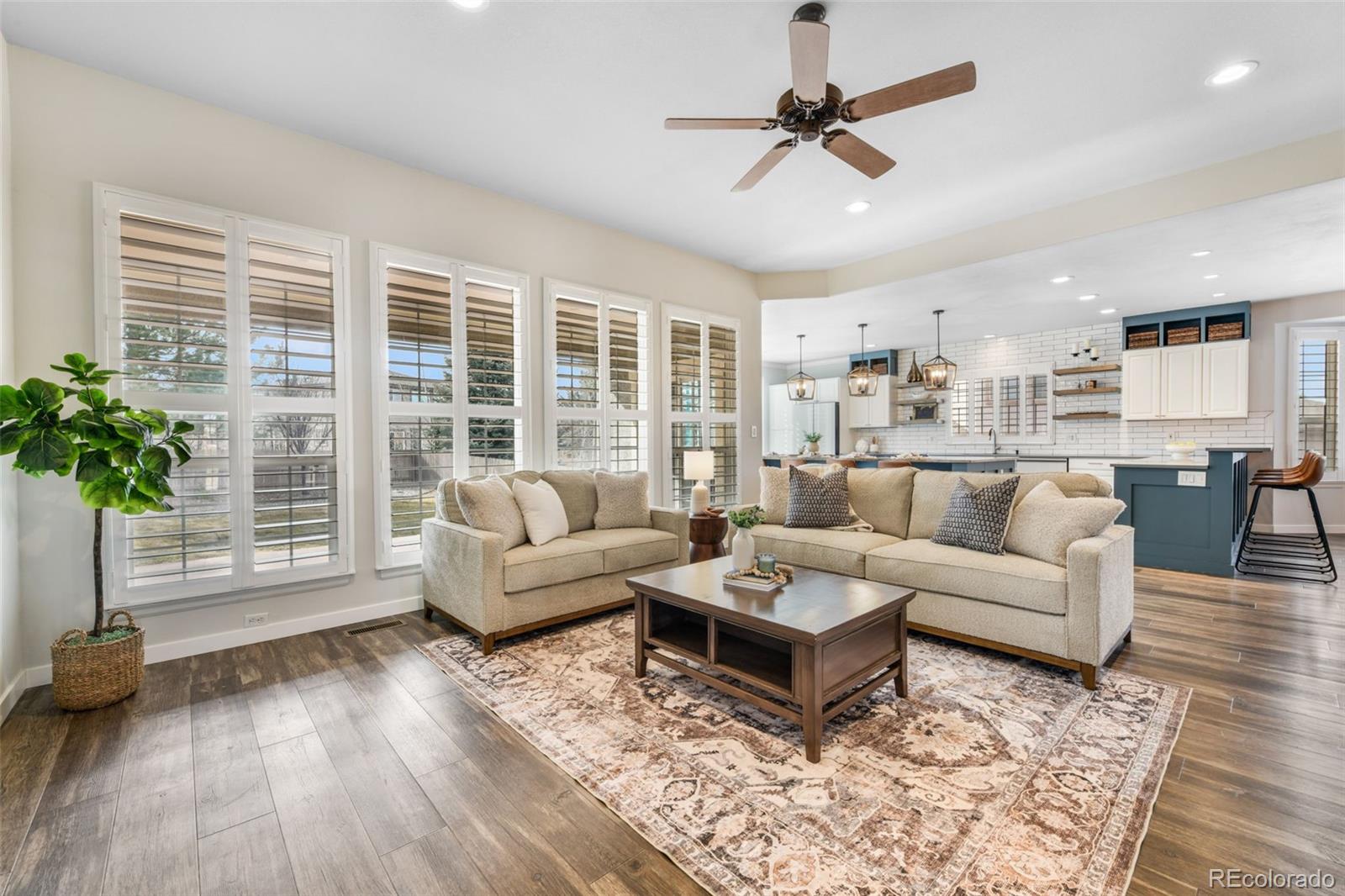 3215 Hollycrest Drive