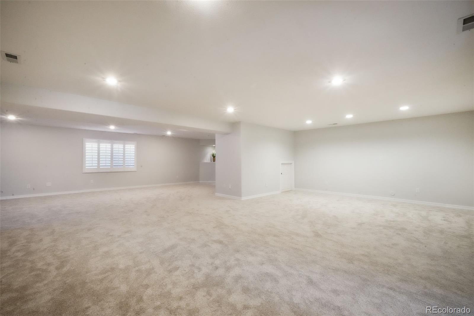 3215 Hollycrest Drive