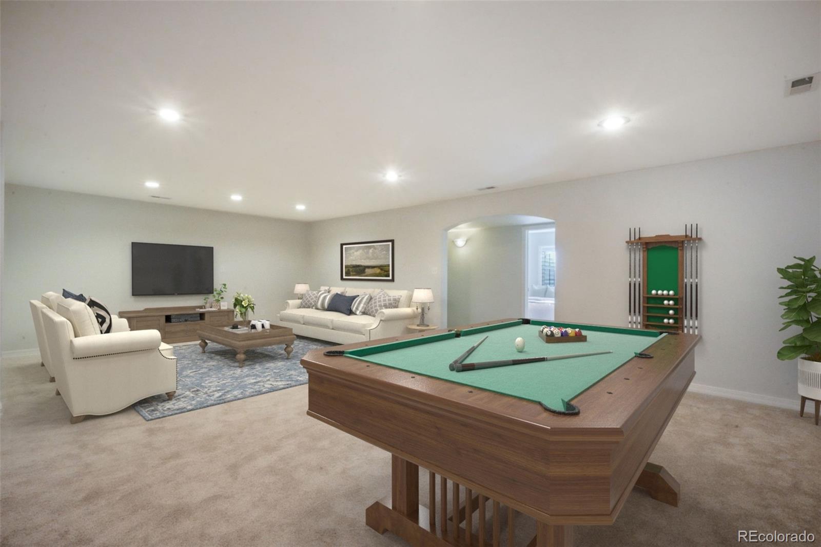 3215 Hollycrest Drive