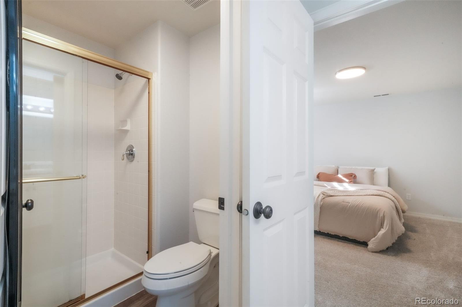 3215 Hollycrest Drive