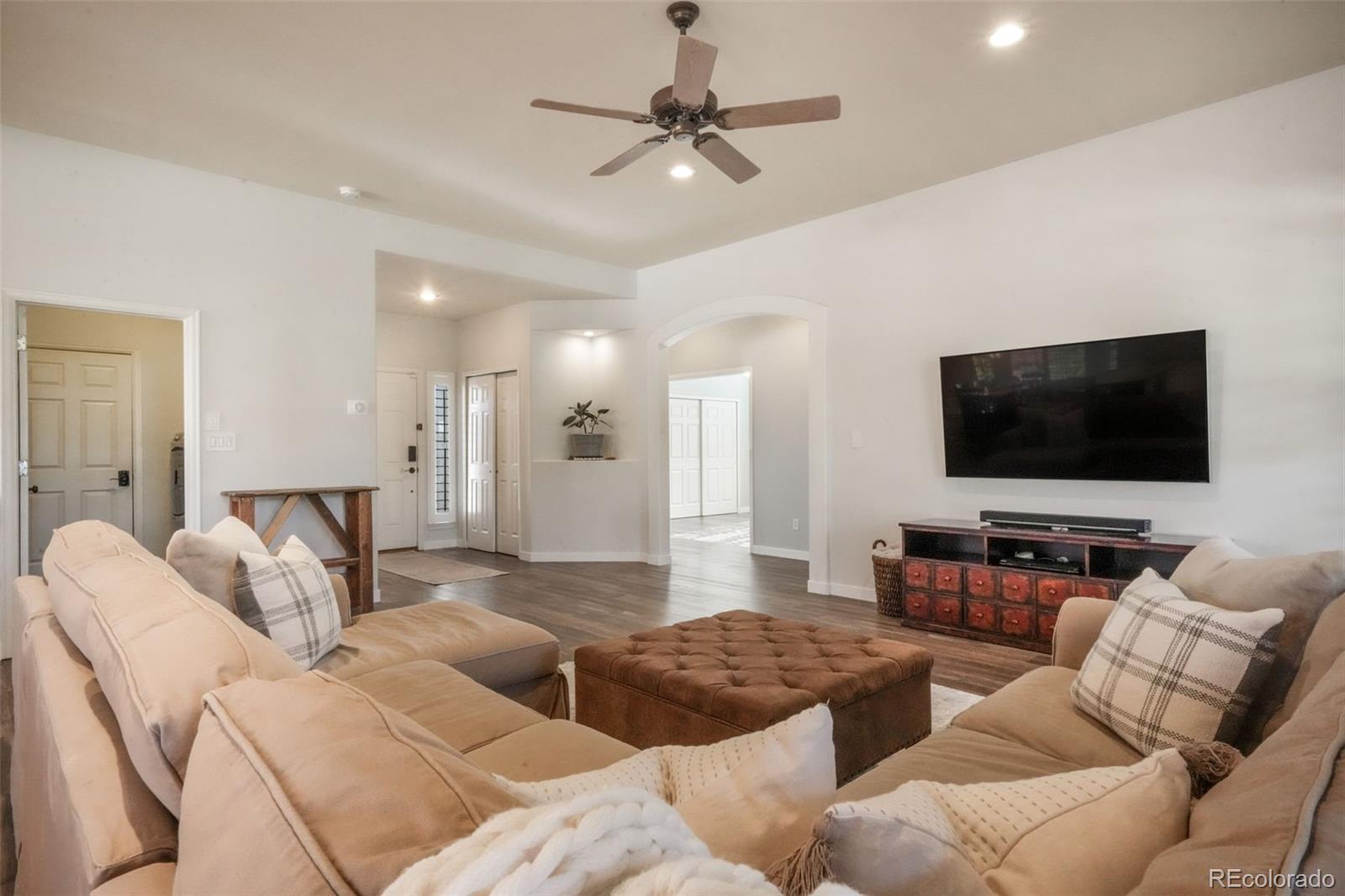 3215 Hollycrest Drive