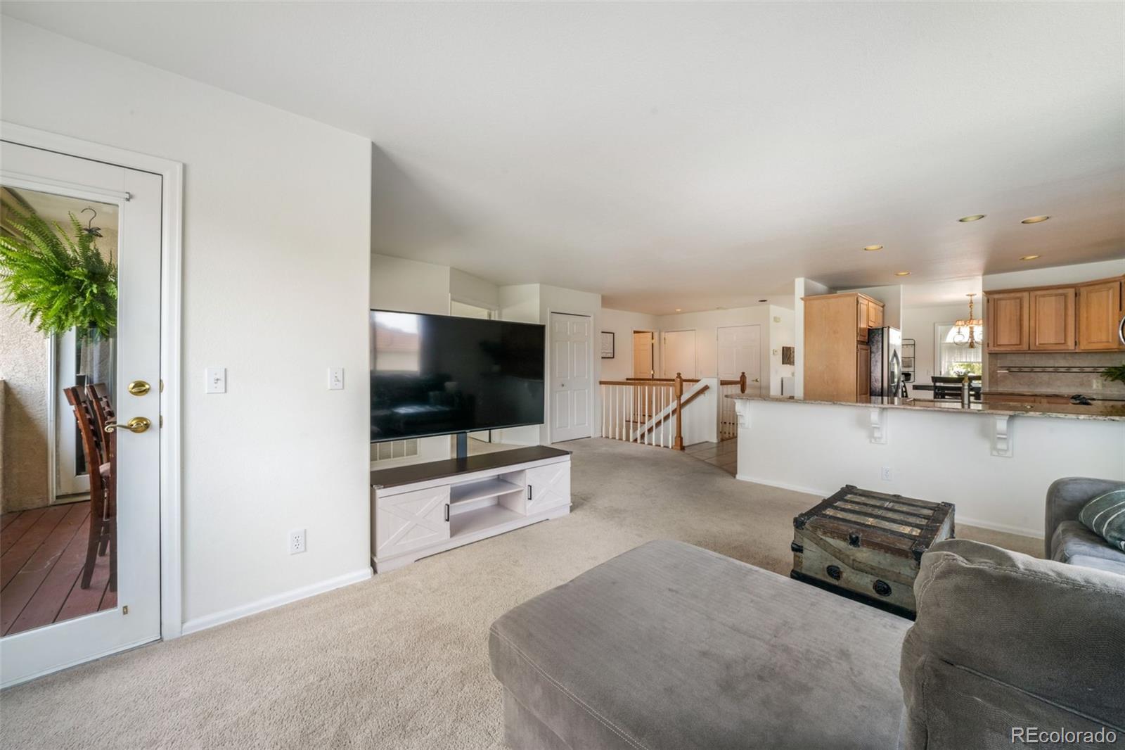 92 Luxury Lane