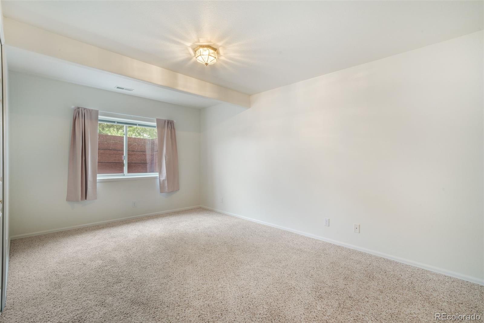92 Luxury Lane