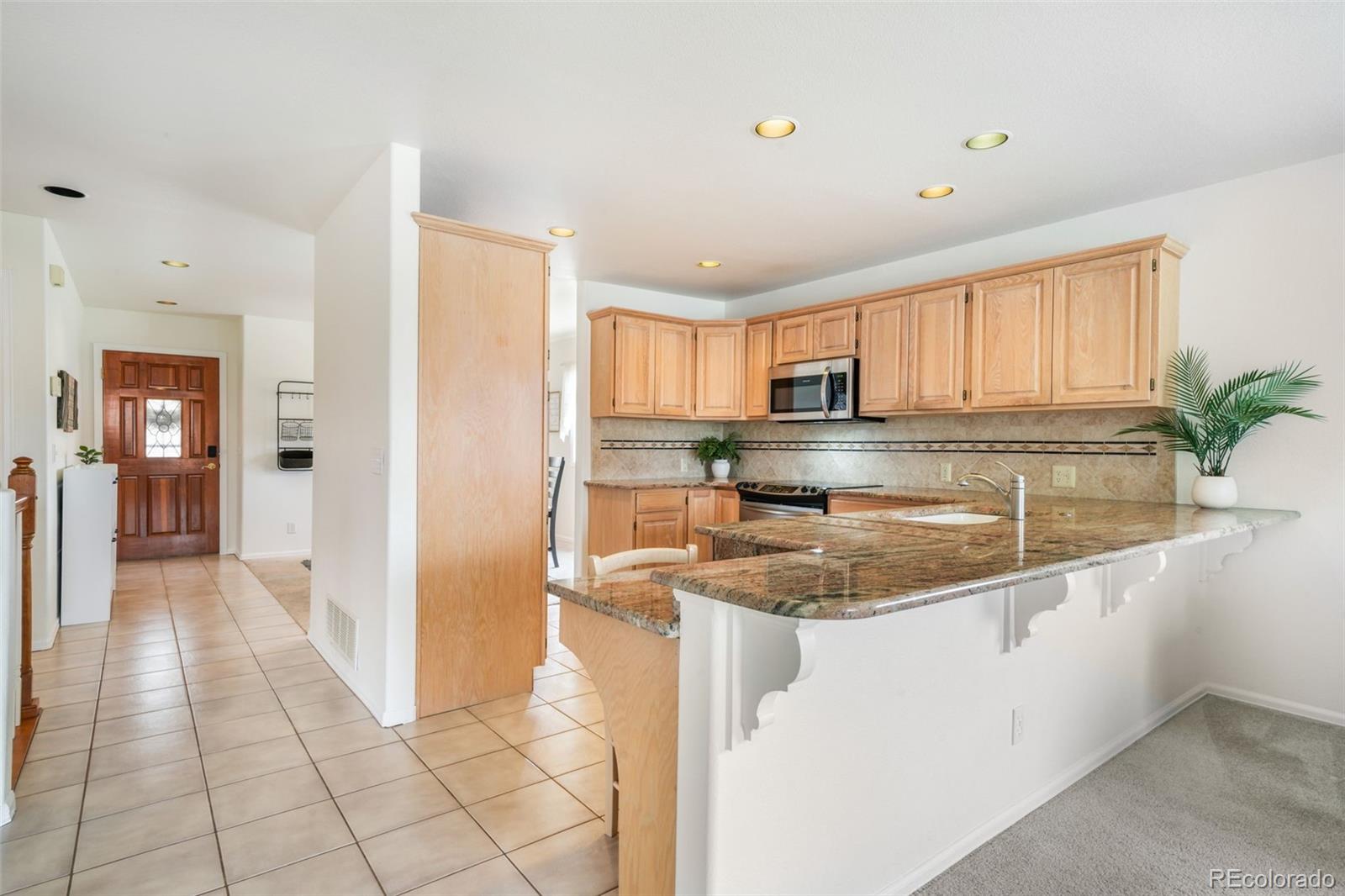 92 Luxury Lane