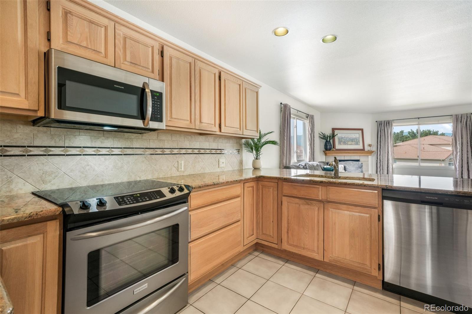 92 Luxury Lane