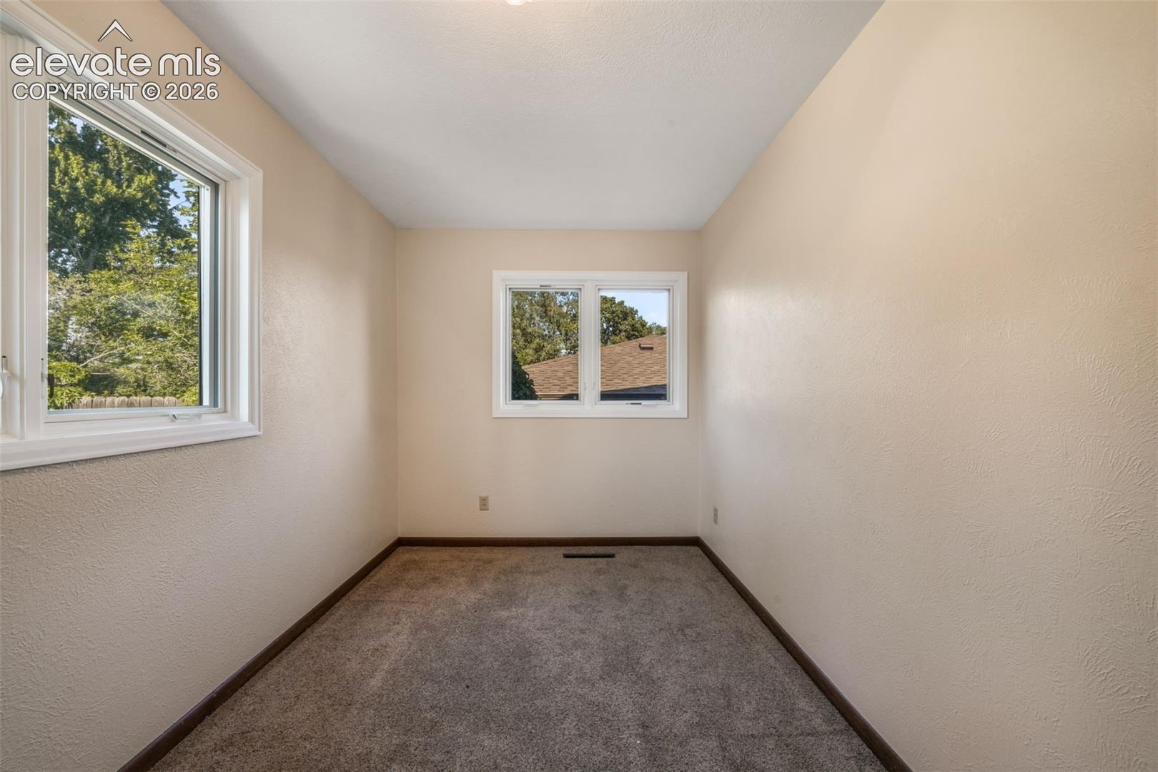 1008 Vega Drive