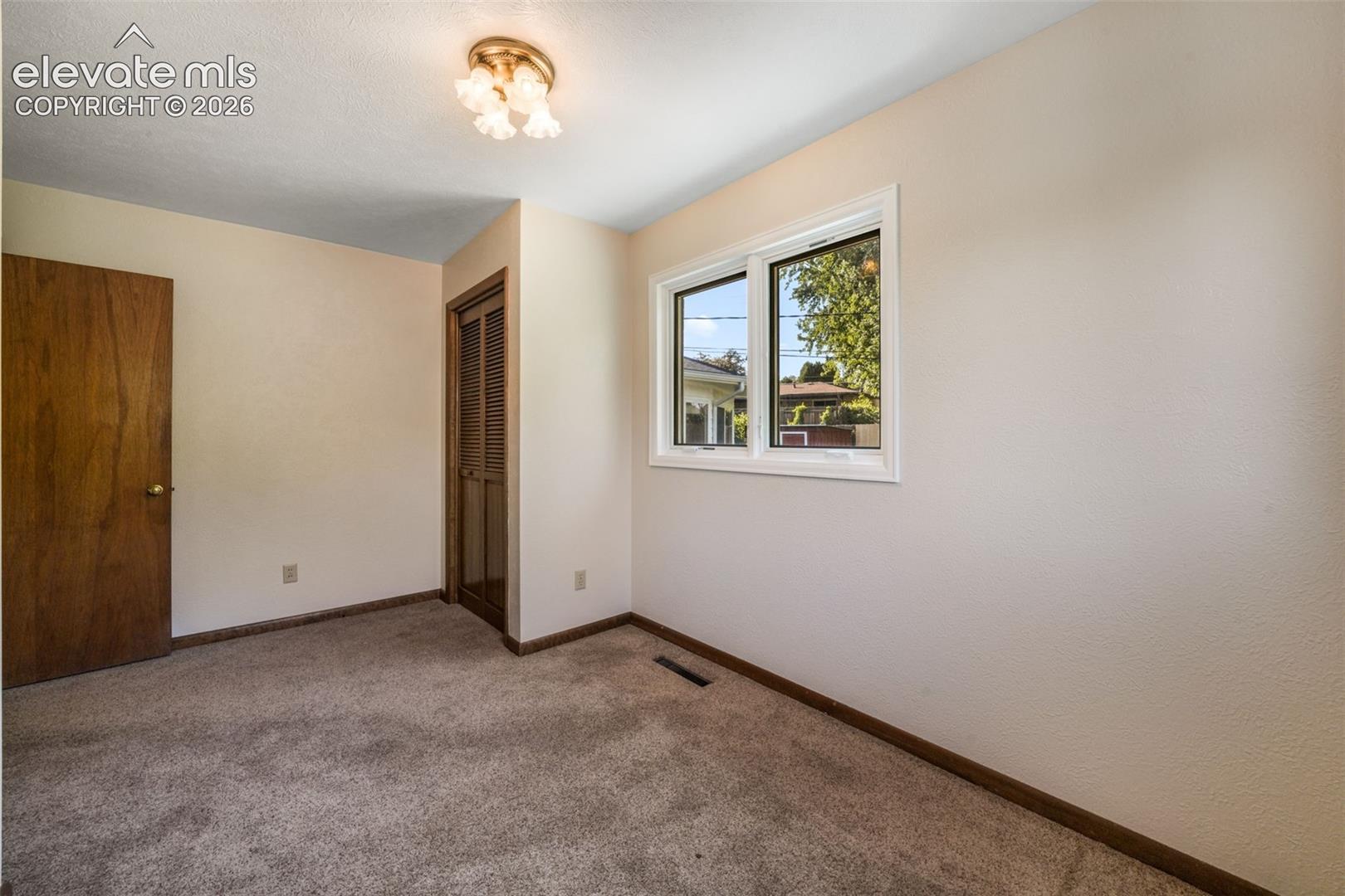 1008 Vega Drive