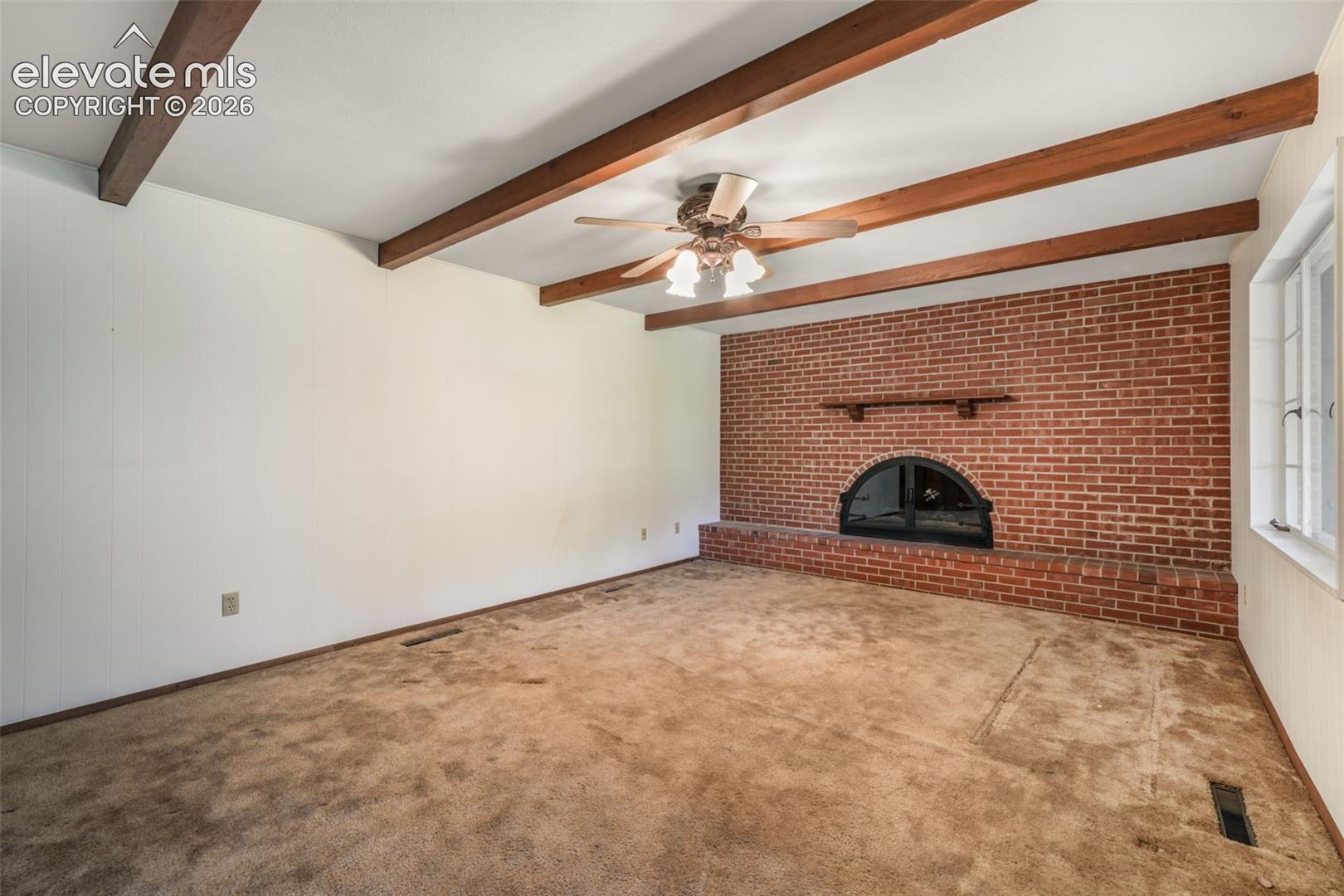 1008 Vega Drive