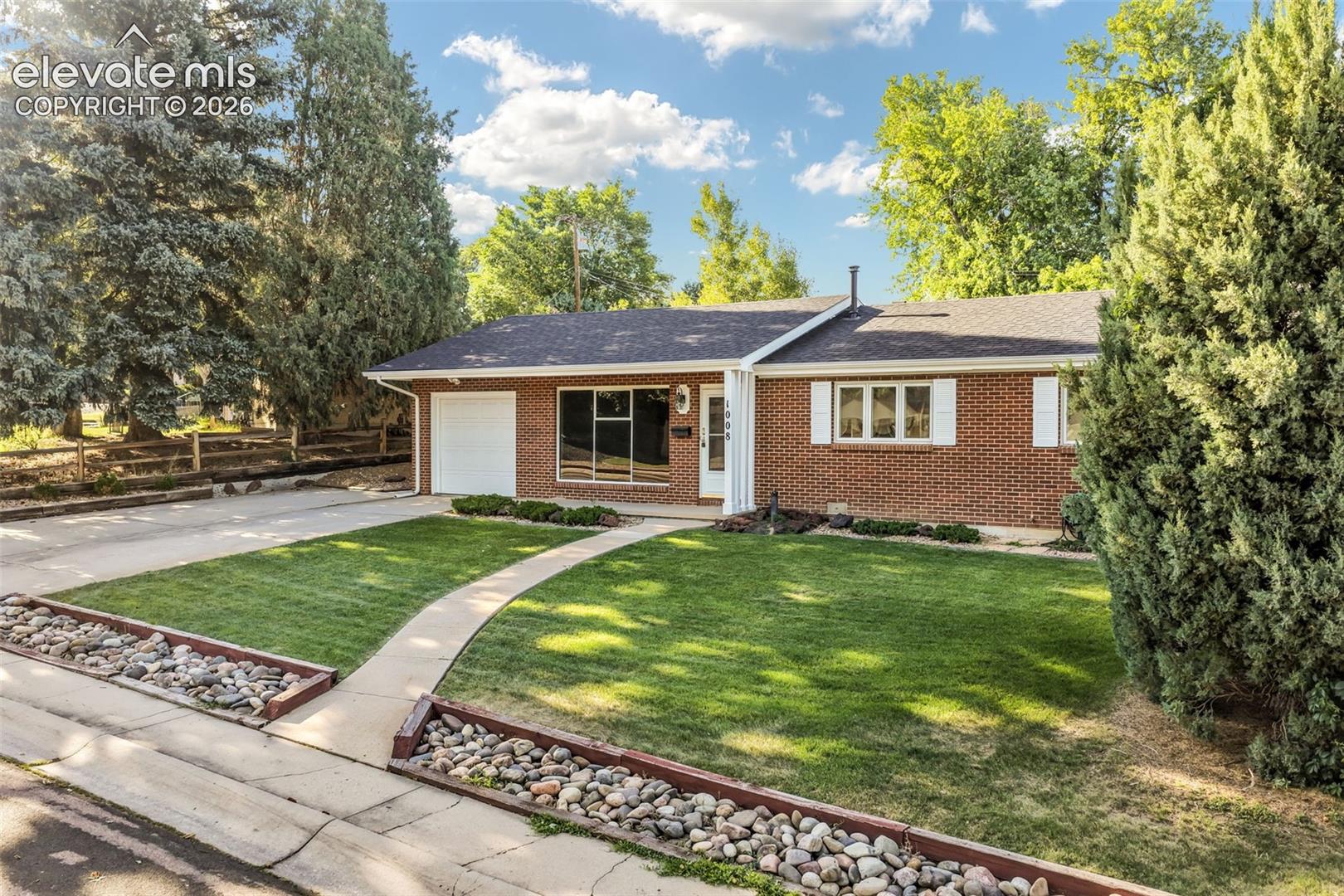 1008 Vega Drive