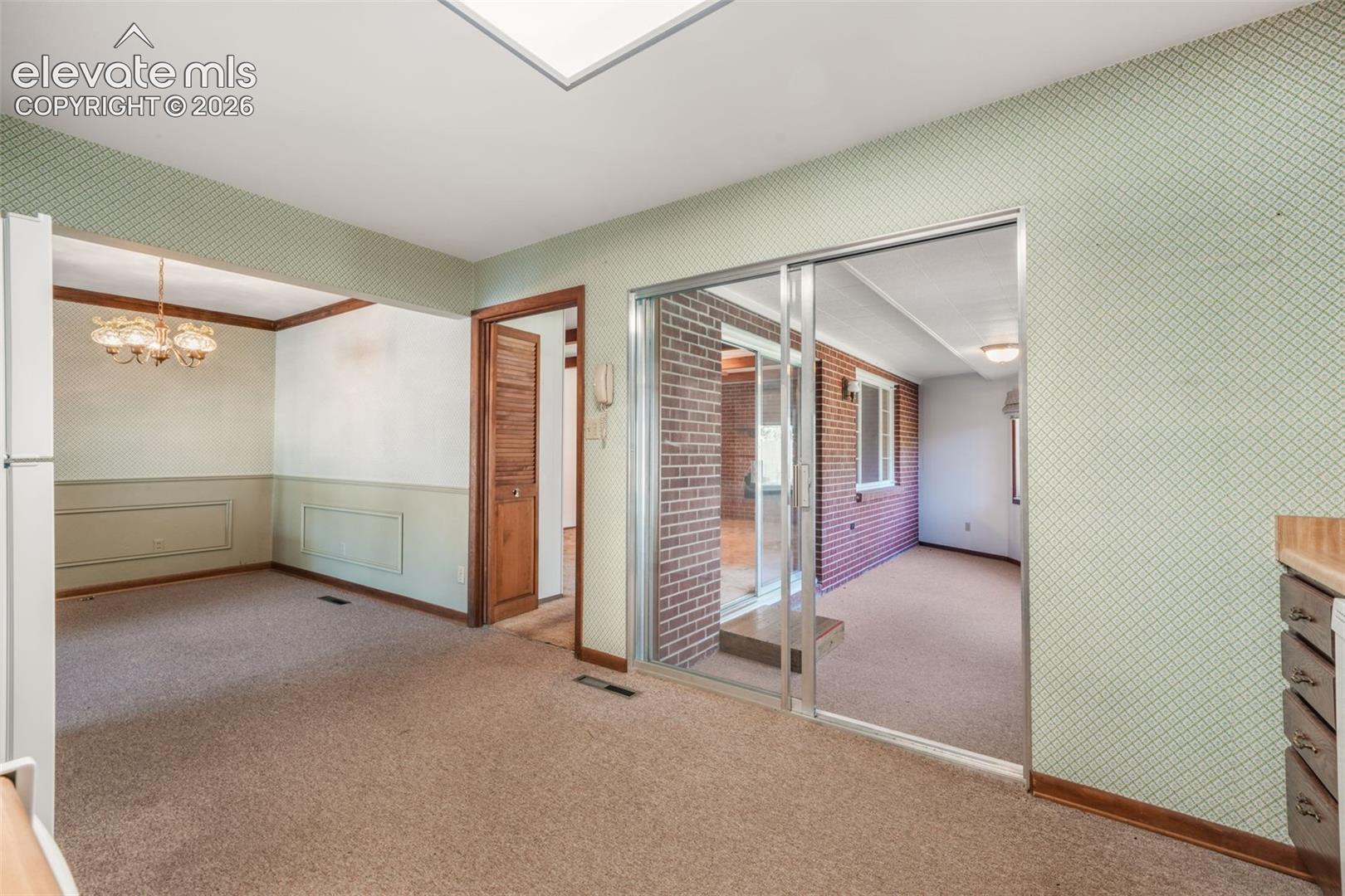 1008 Vega Drive