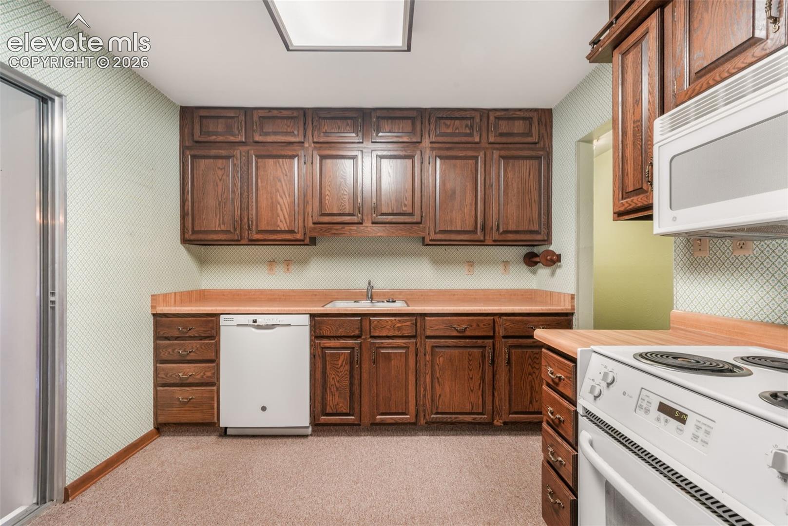 1008 Vega Drive