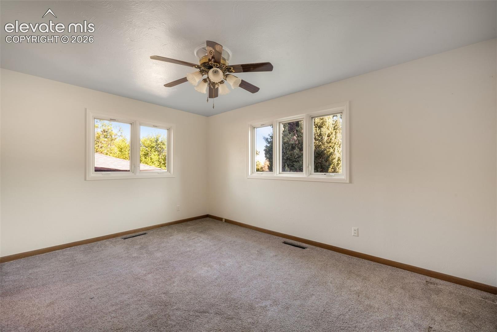 1008 Vega Drive