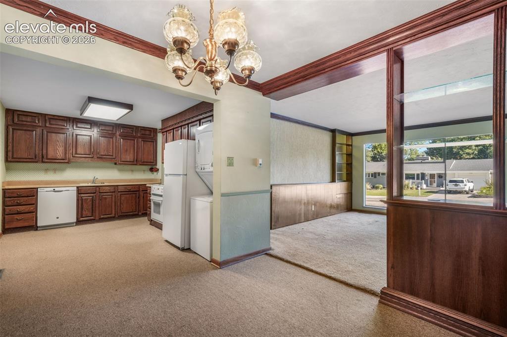 1008 Vega Drive