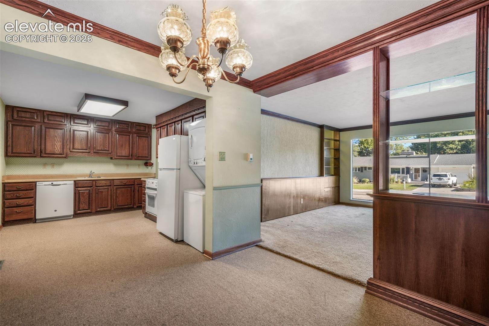 1008 Vega Drive