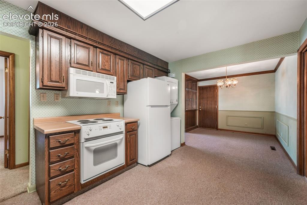 1008 Vega Drive
