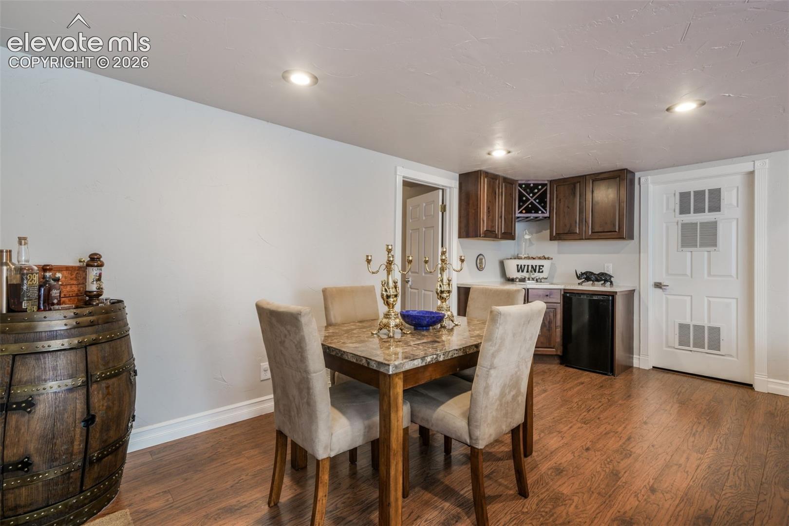 15690 James Gate Place