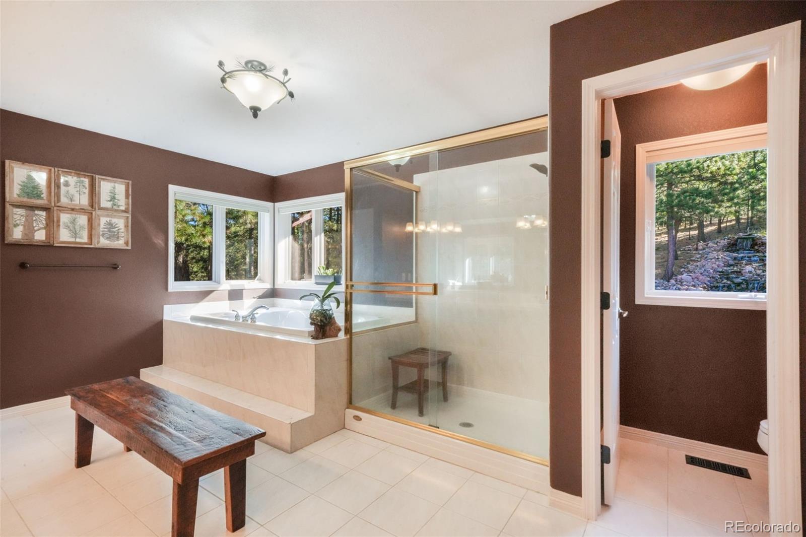 17045 Viscount Court