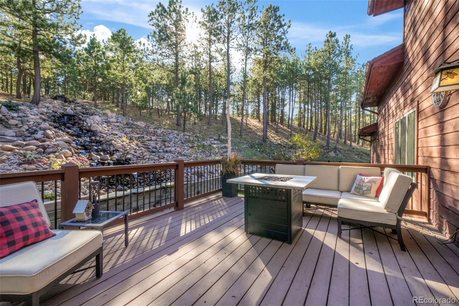 17045 Viscount Court