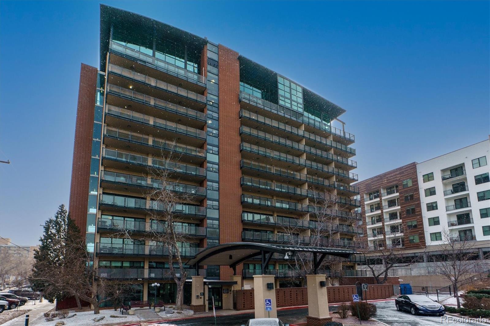 417 E Kiowa Street Unit: 905