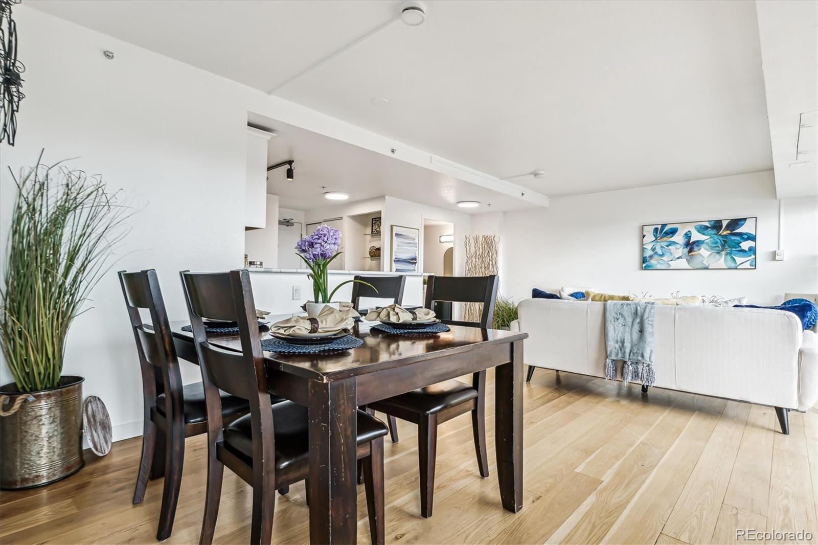 417 E Kiowa Street Unit: 905