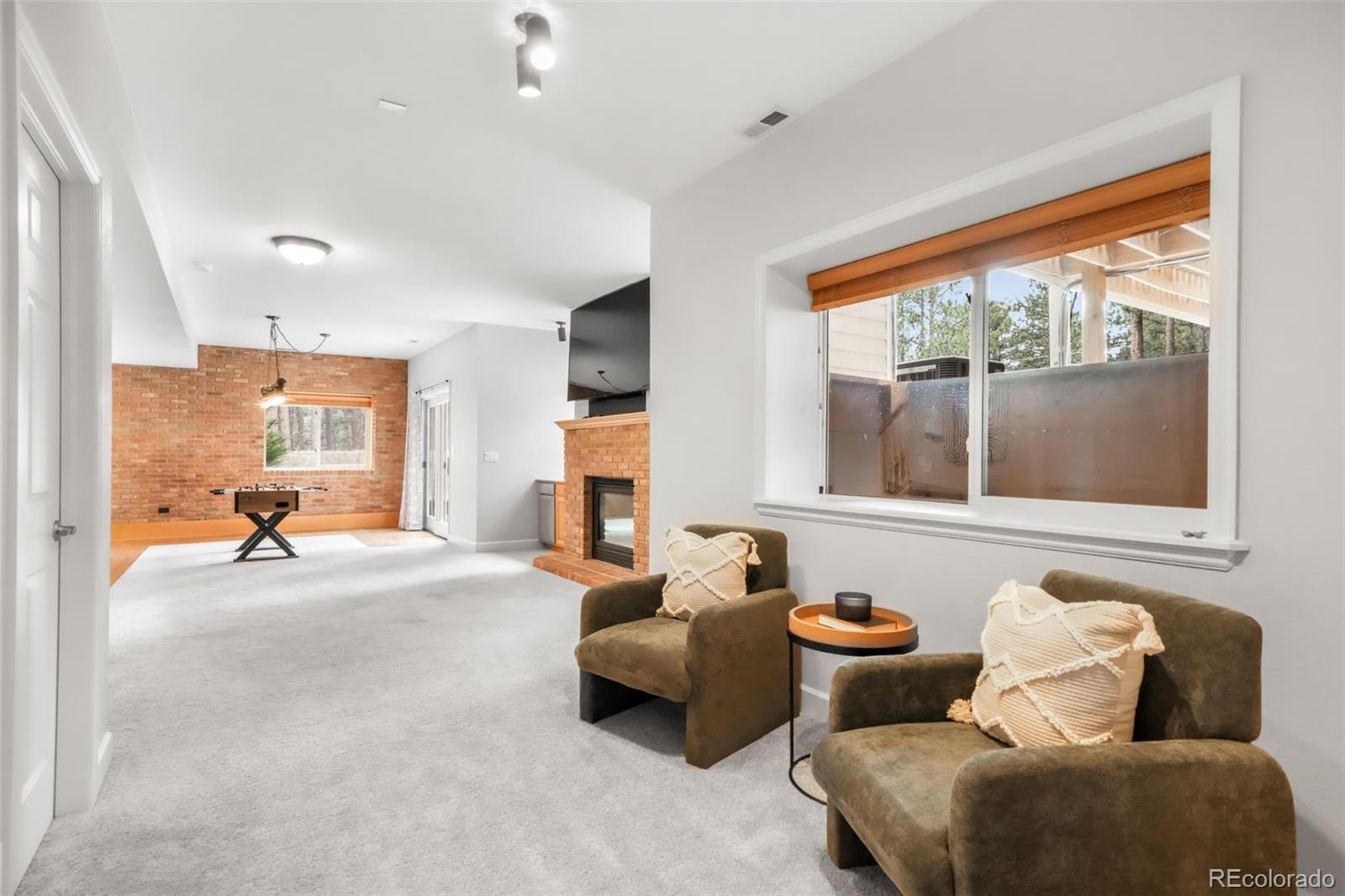19010 Deerfield Road