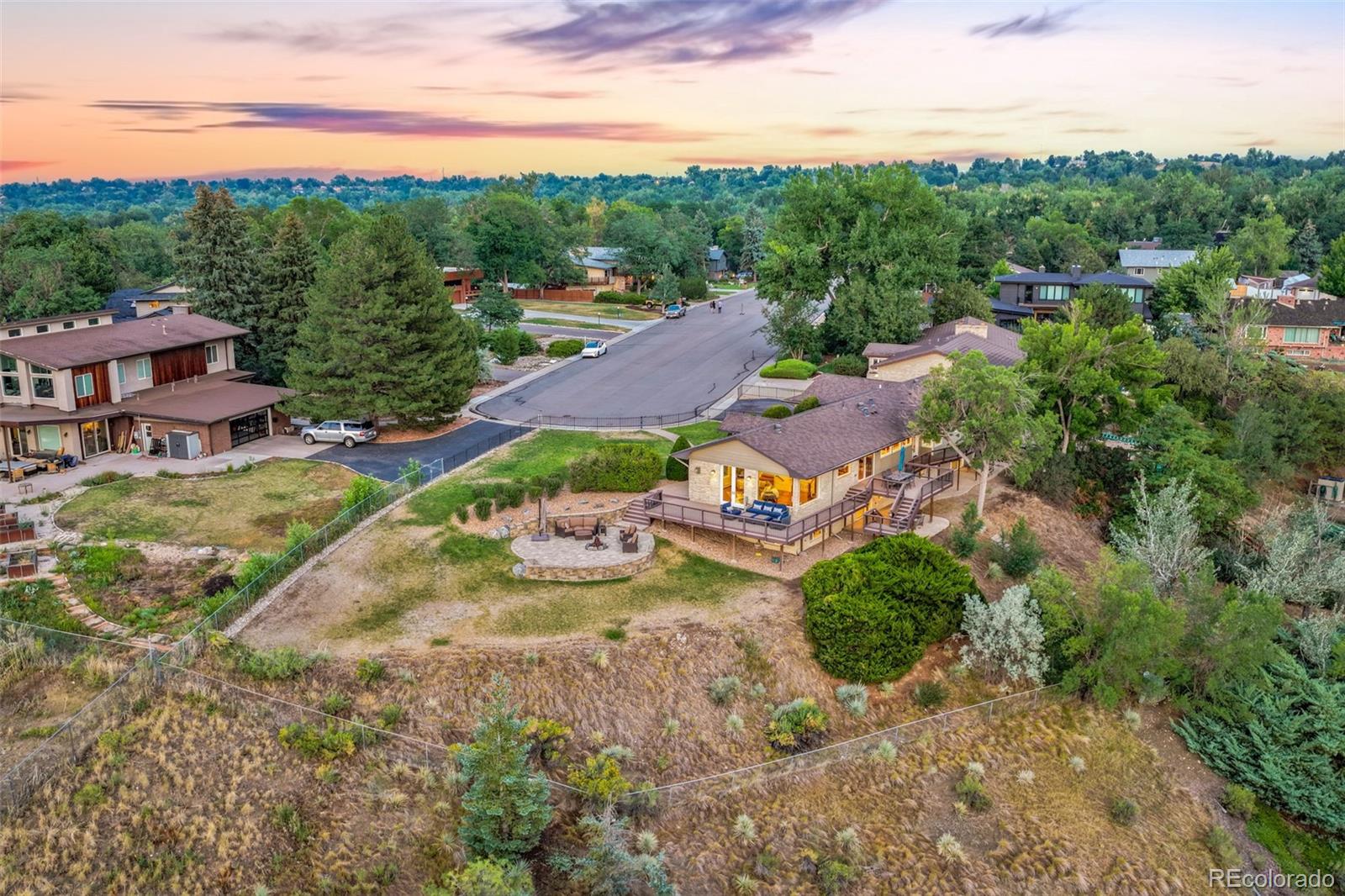 3121 Mountain Shadows Drive