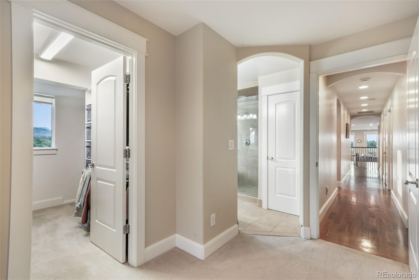 3121 Mountain Shadows Drive