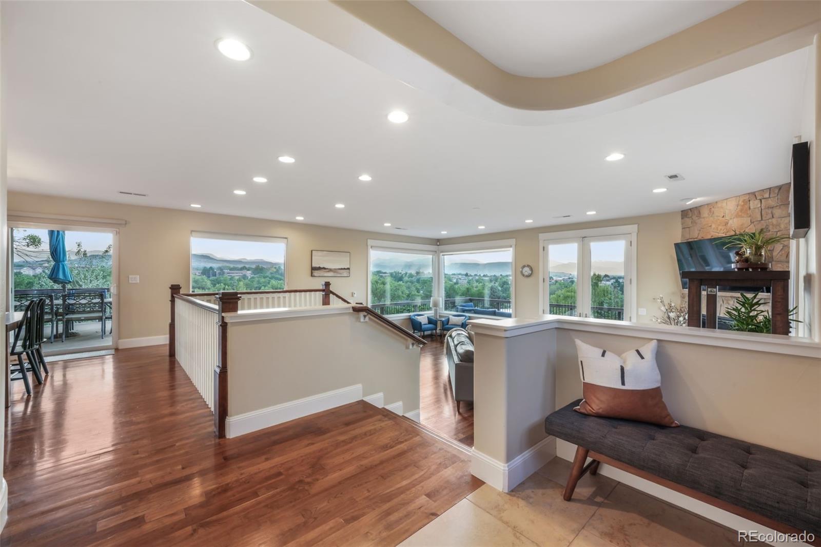 3121 Mountain Shadows Drive