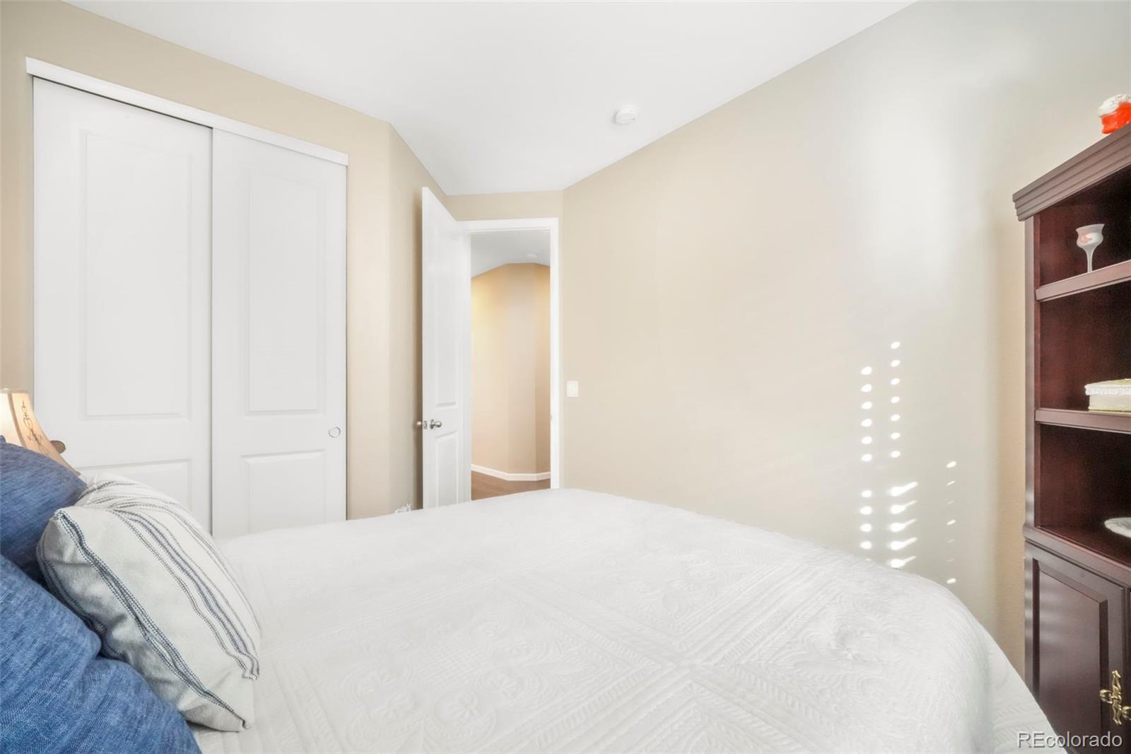 5724 Berry Ridge Way