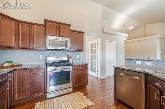 16748 Buffalo Valley Path