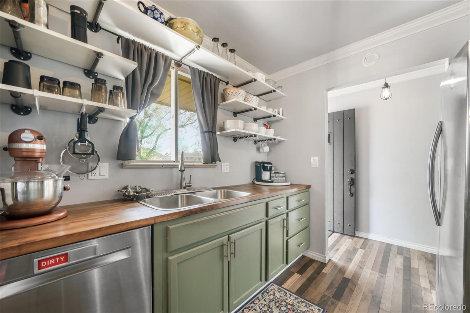 140 S Kendall Street