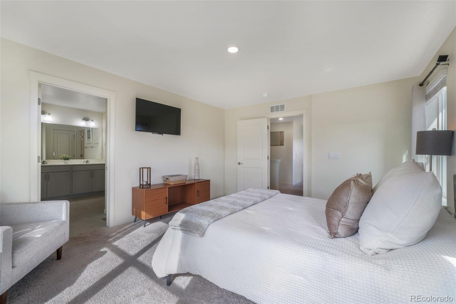 2140 Flame Grass Drive