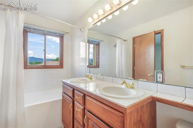 110 Luxury Lane