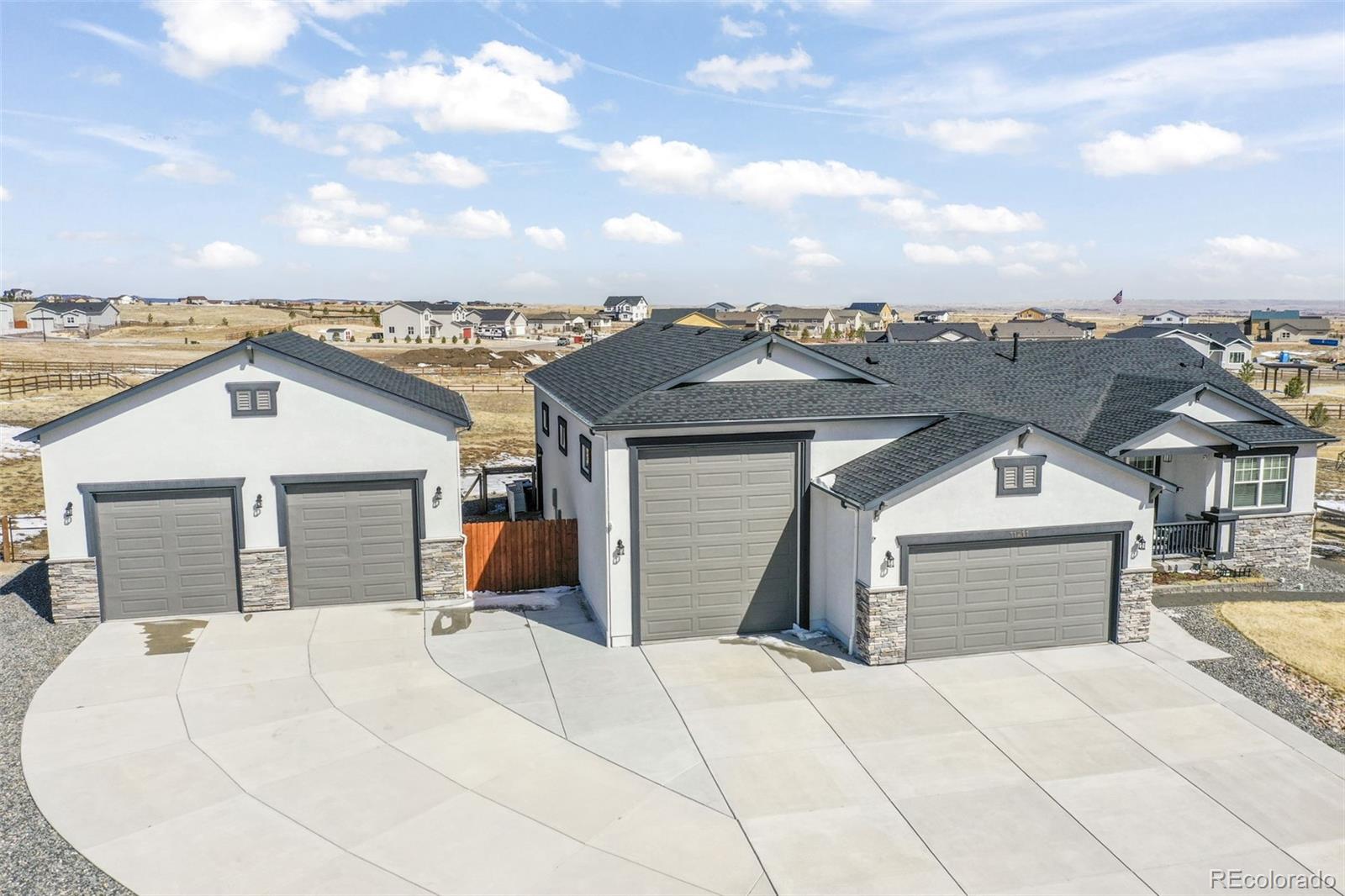 11211 Palmer Peak Place