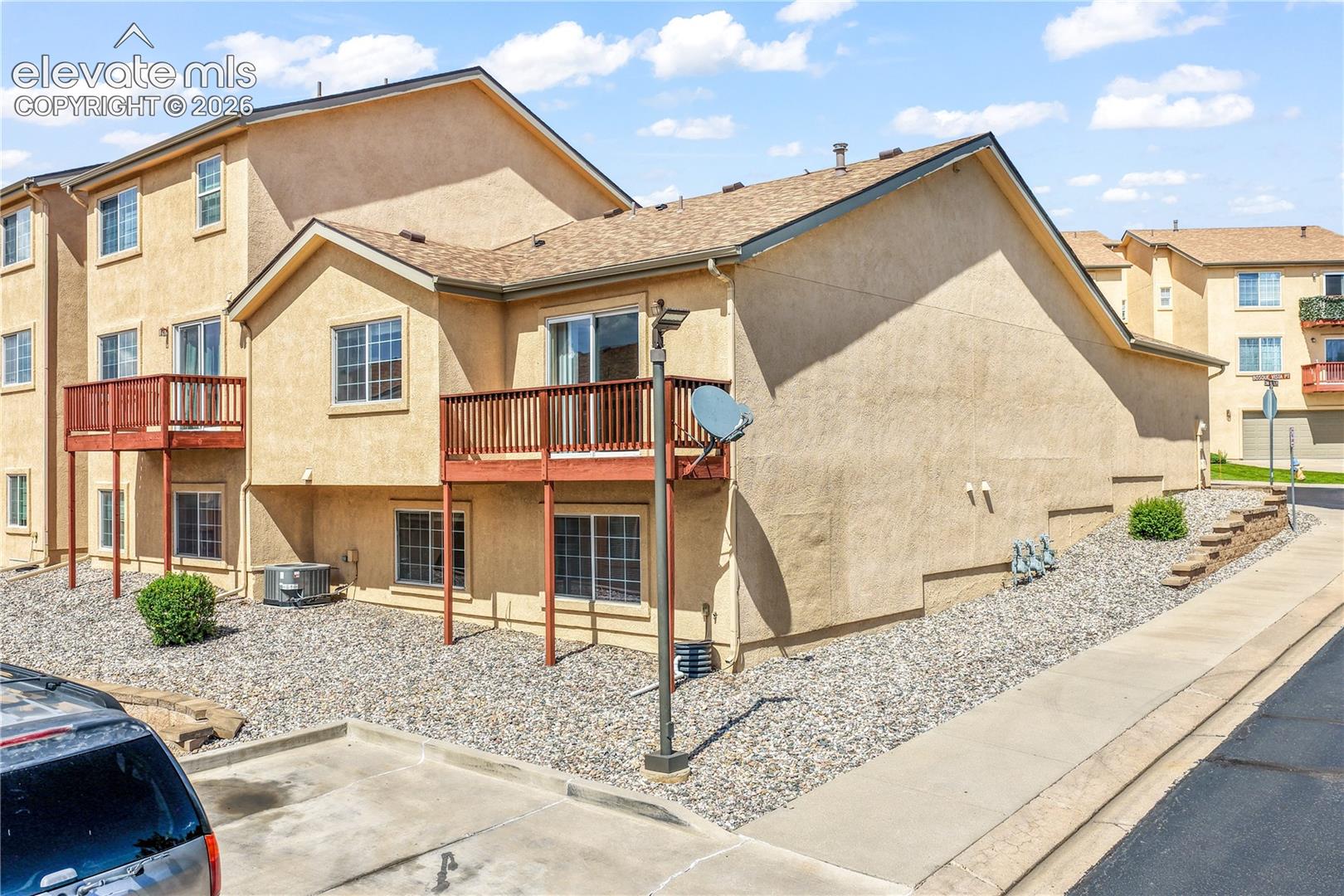 776 Bosque Vista Point