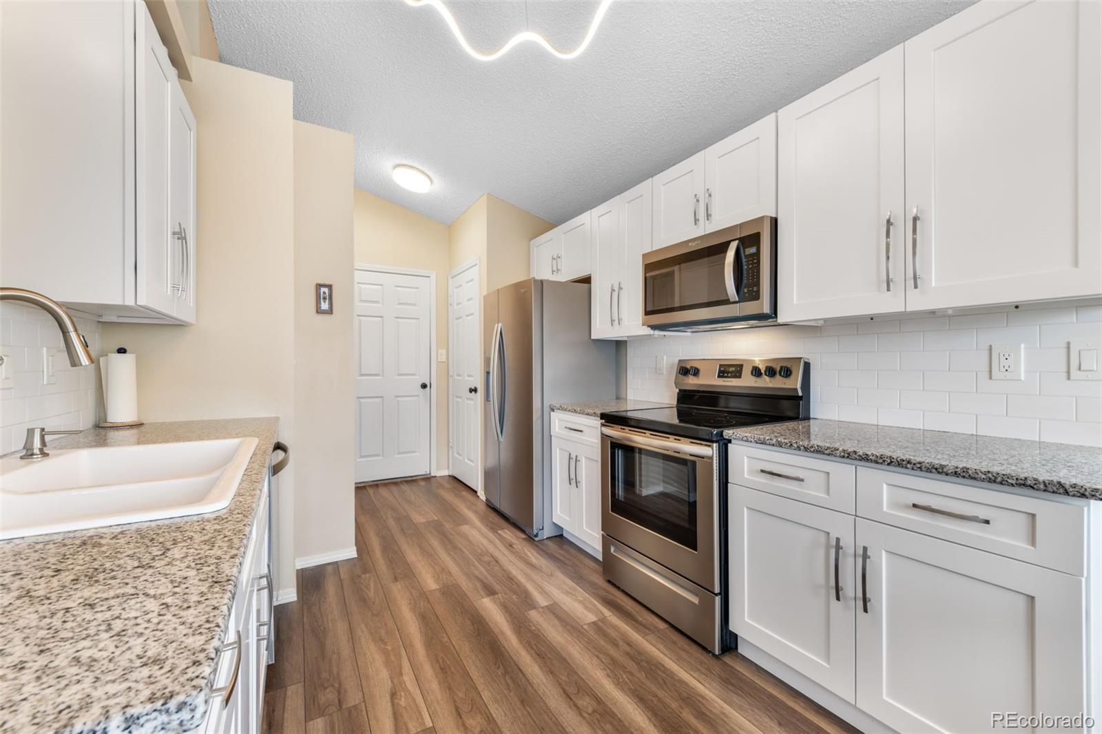 6609 Cottonwood Grove Drive