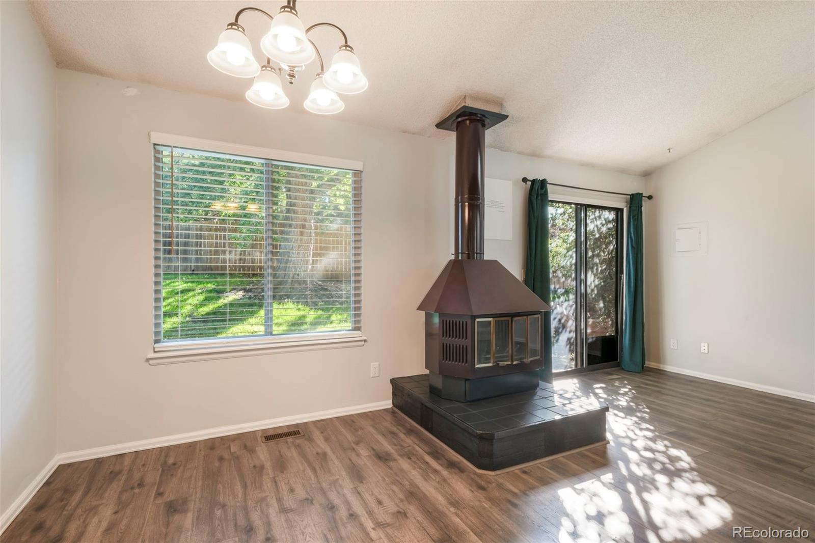 4547 Castlepoint Drive
