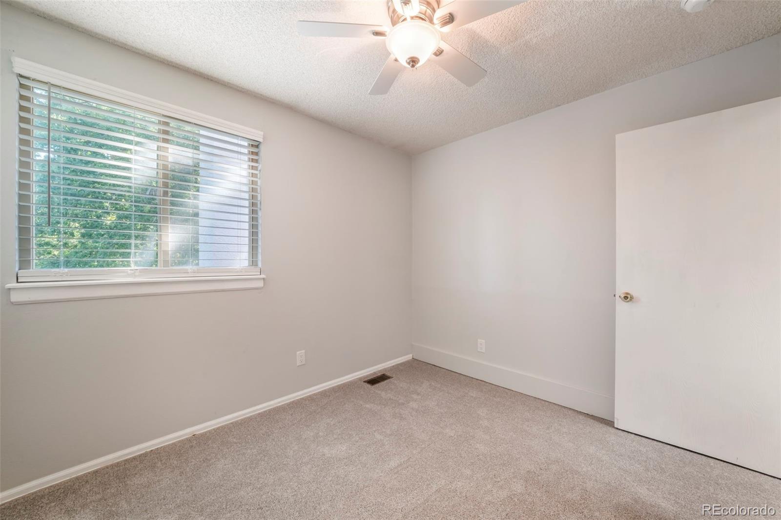 4547 Castlepoint Drive