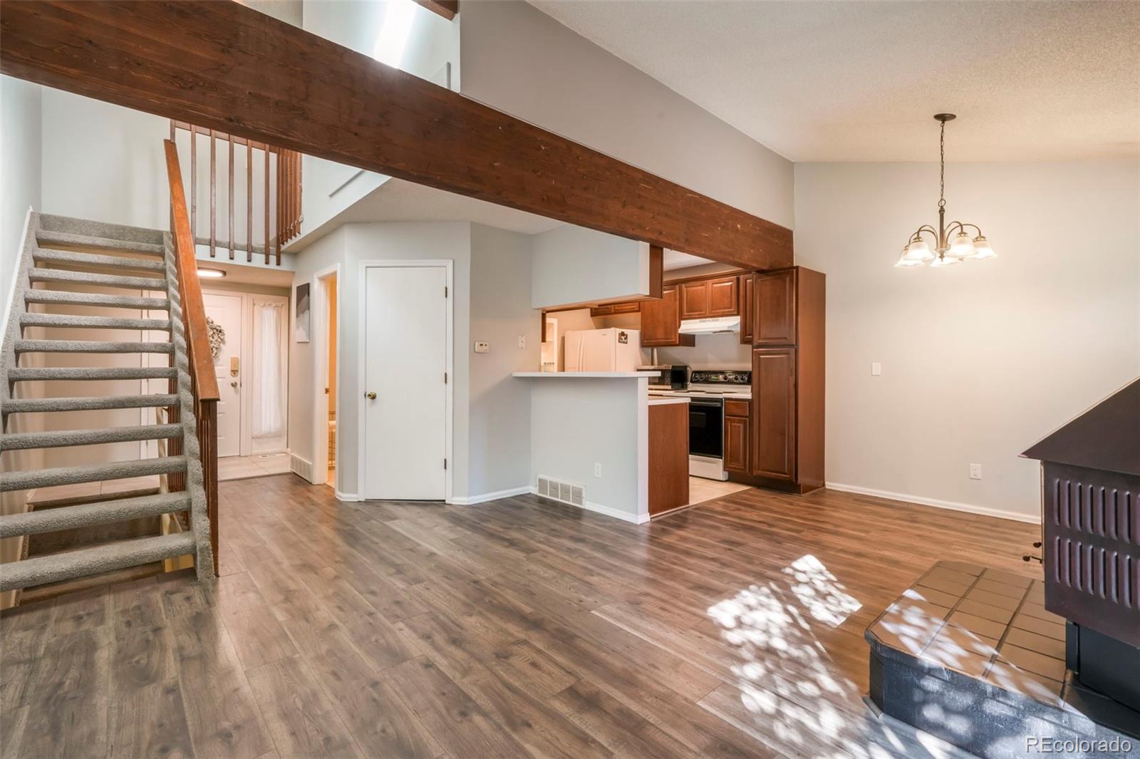 4547 Castlepoint Drive