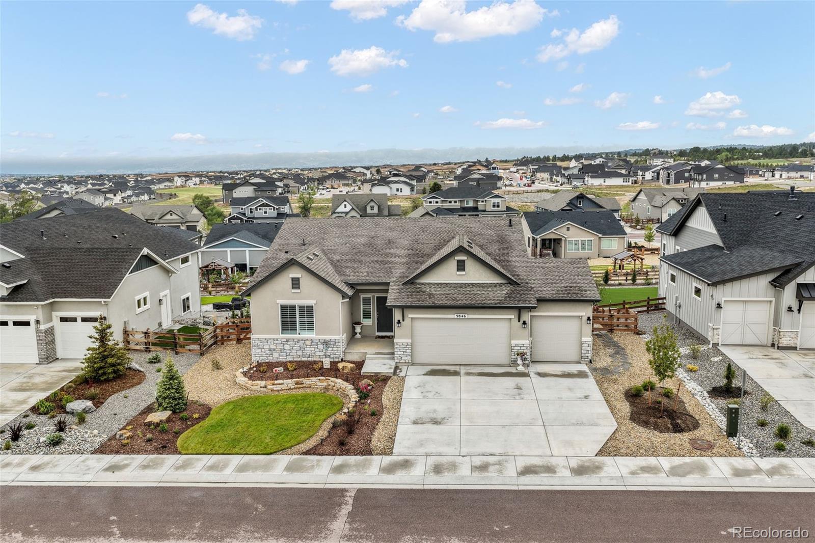 9846 Bison Valley Trail