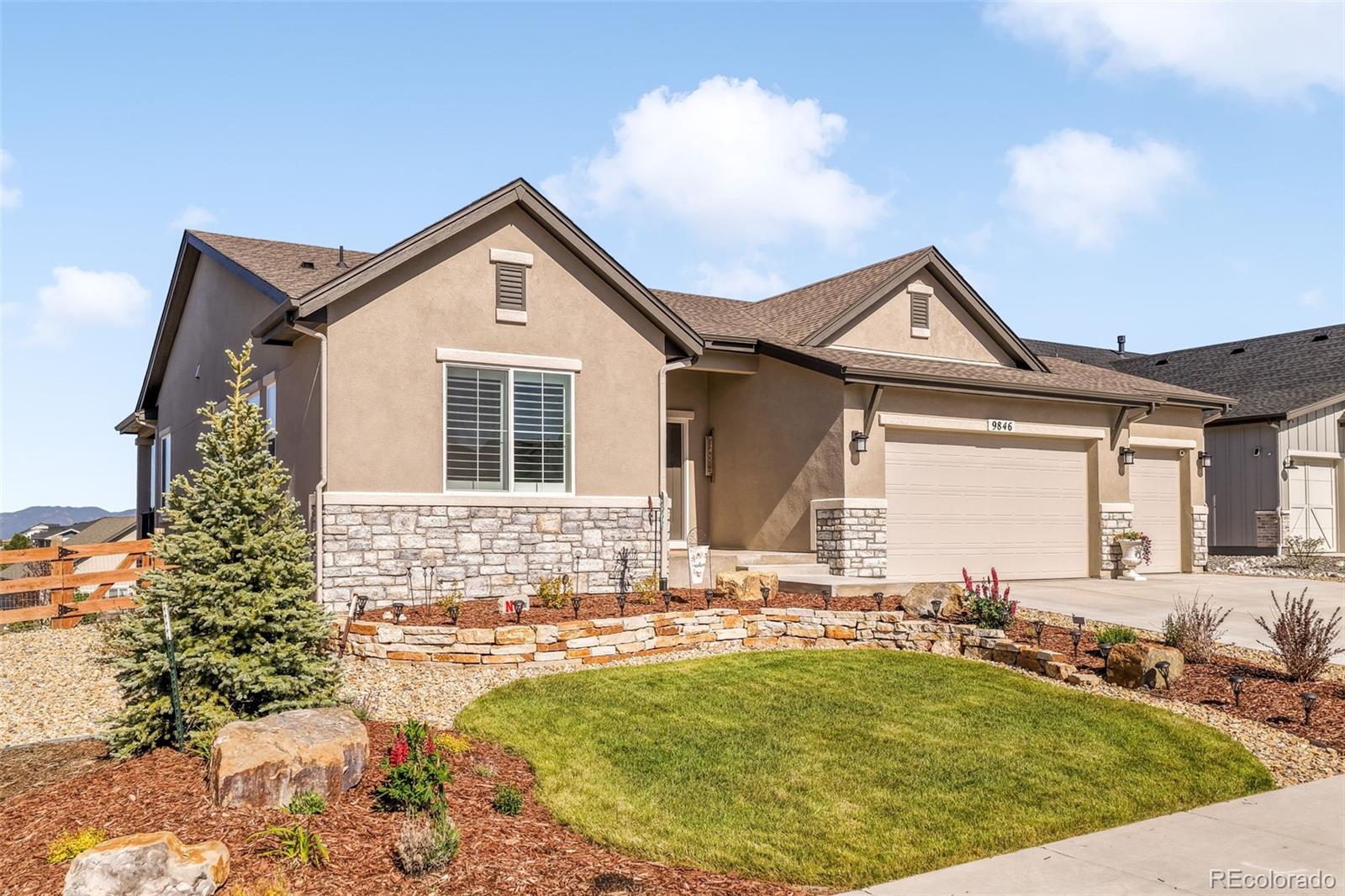 9846 Bison Valley Trail