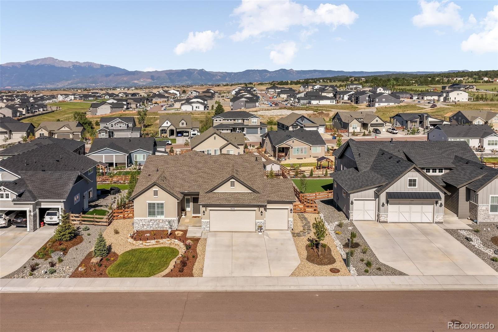 9846 Bison Valley Trail