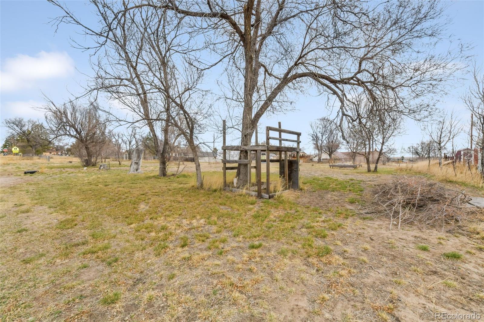 13585 Manitou Street